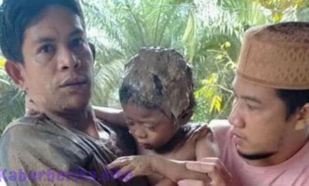 Peluk Pohon Pisang, Anak Ini Selamat Dari Banjir Bandang di Masamba Luwu Utara Sulawesi Selatan